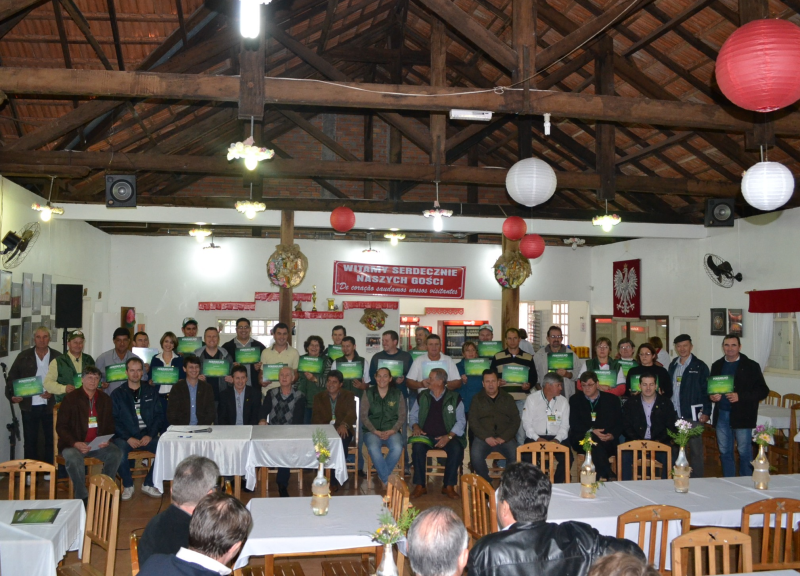Expositores da Mostra da Agricultura Familiar recebem certificados
